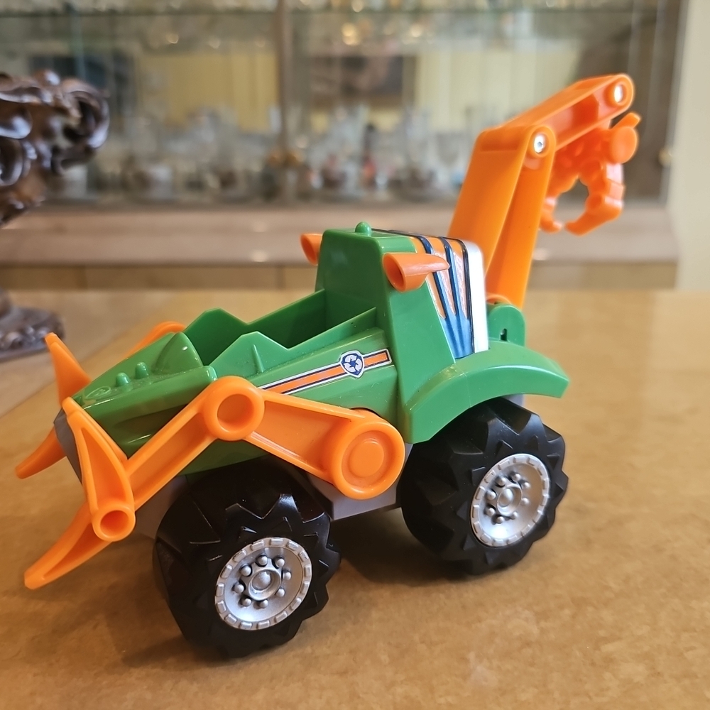 Paw Patrol Dino Rescue Rocky Green Deluxe Rev Up Vehicle Only No Figure